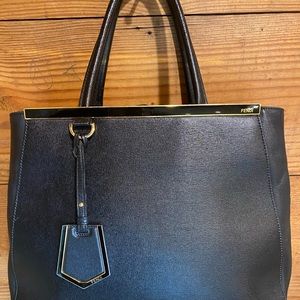 Authentic Fendi 2Jour tote in black.
